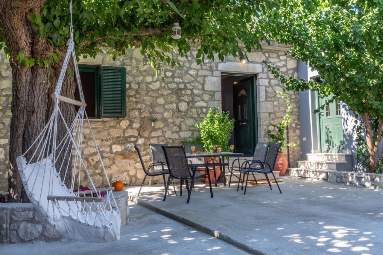 Villa Mouria Pinakokhorion Екстер'єр фото