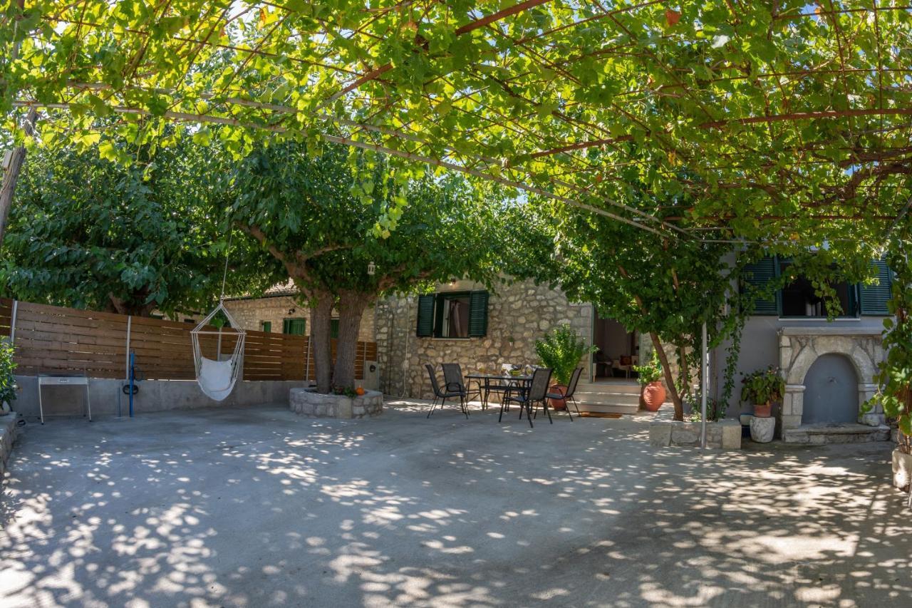 Villa Mouria Pinakokhorion Екстер'єр фото